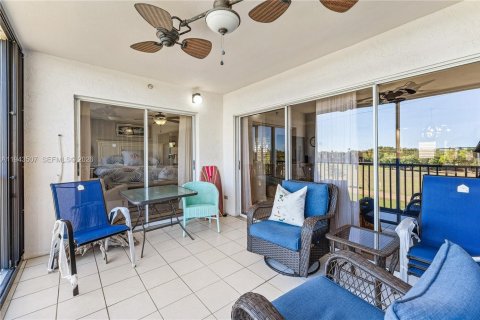 Condo in Jupiter, Florida, 2 bedrooms  № 2000328 - photo 22