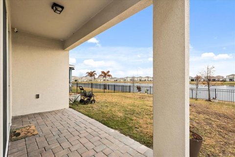 House in Kissimmee, Florida 5 bedrooms, 240.62 sq.m. № 2166612 - photo 7