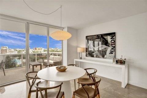 Снять в аренду кондоминиум в Майами-Бич, Флорида 2 спальни, 153.2м2, № 2047850 - фото 5