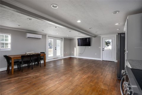 Immobilier commercial à louer à High Springs, Floride № 2125435 - photo 3