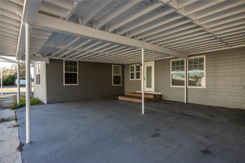 Immobilier commercial à louer à High Springs, Floride № 2125435 - photo 22
