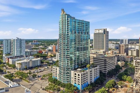 Condo in Tampa, Florida, 1 bedroom  № 2223233 - photo 30