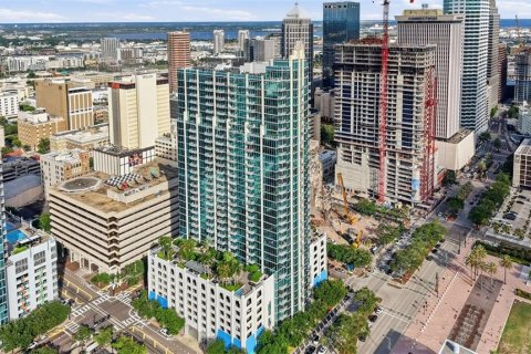 Condo in Tampa, Florida, 1 bedroom  № 2223233 - photo 29