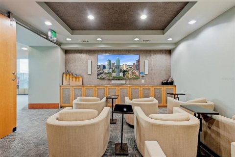 Condo in Tampa, Florida, 1 bedroom  № 2223233 - photo 26