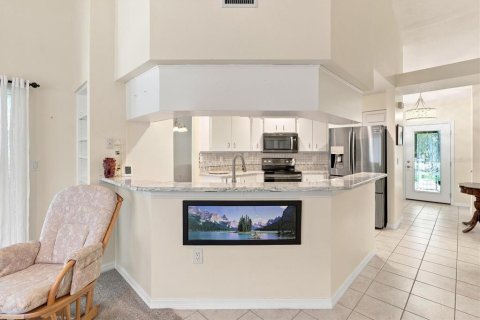 Villa ou maison à vendre à Homosassa, Floride: 3 chambres, 173.63 m2 № 2294942 - photo 18