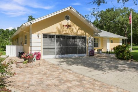 Villa ou maison à vendre à Homosassa, Floride: 3 chambres, 173.63 m2 № 2294942 - photo 2