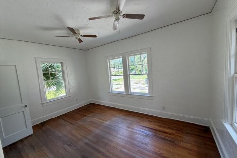 Commercial property in Gainesville, Florida 159.33 sq.m. № 1812823 - photo 16