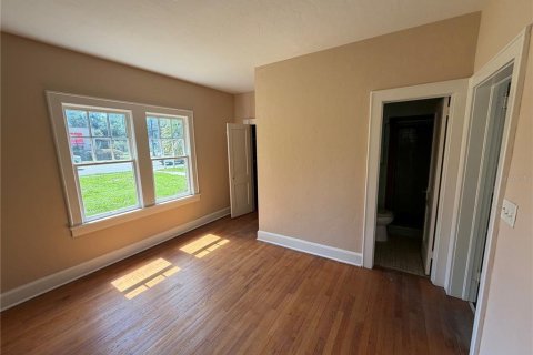 Commercial property in Gainesville, Florida 159.33 sq.m. № 1812823 - photo 11