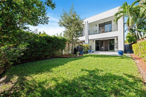 Townhouse in Fort Lauderdale, Florida 3 bedrooms, 177.07 sq.m. № 1968480 - photo 24