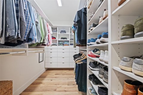 Townhouse in Fort Lauderdale, Florida 3 bedrooms, 177.07 sq.m. № 1968480 - photo 14