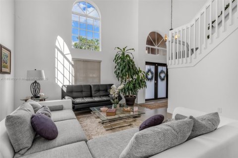 Villa ou maison à vendre à Miami, Floride: 4 chambres, 221.85 m2 № 1871732 - photo 10