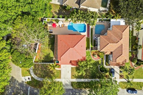 Casa en venta en Parkland, Florida, 4 dormitorios, 246.1 m2 № 2057344 - foto 2