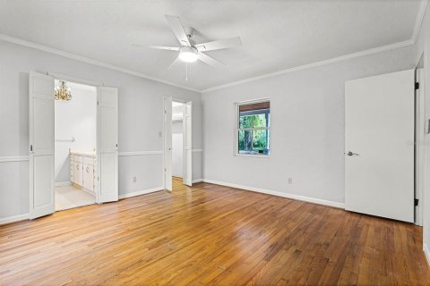 Casa en venta en Orlando, Florida, 4 dormitorios, 231.98 m2 № 1913479 - foto 14