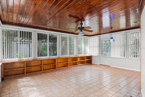 Casa en venta en Orlando, Florida, 4 dormitorios, 231.98 m2 № 1913479 - foto 25