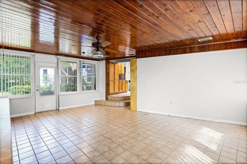 Casa en venta en Orlando, Florida, 4 dormitorios, 231.98 m2 № 1913479 - foto 24