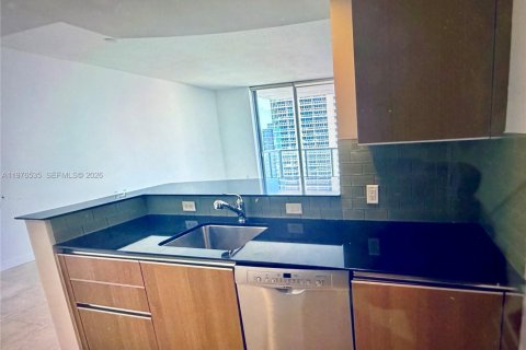 Copropriété à louer à Miami, Floride: 1 chambre, 89.46 m2 № 2040968 - photo 2