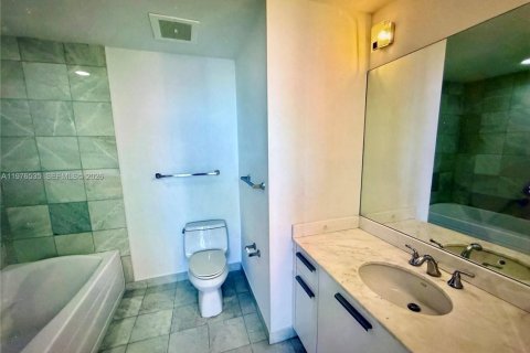 Copropriété à louer à Miami, Floride: 1 chambre, 89.46 m2 № 2040968 - photo 6