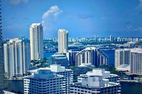 Copropriété à louer à Miami, Floride: 1 chambre, 89.46 m2 № 2040968 - photo 8