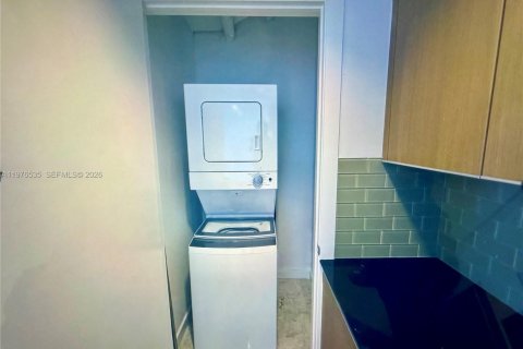 Copropriété à louer à Miami, Floride: 1 chambre, 89.46 m2 № 2040968 - photo 4