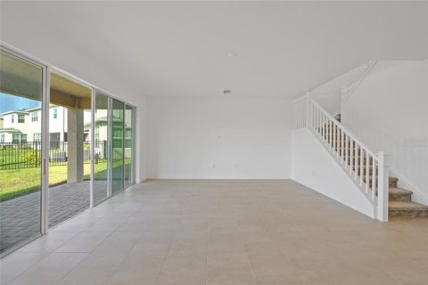 House in Wesley Chapel, Florida 5 bedrooms, 302.03 sq.m. № 2216756 - photo 12