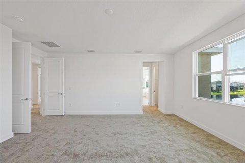 House in Wesley Chapel, Florida 5 bedrooms, 302.03 sq.m. № 2216756 - photo 30