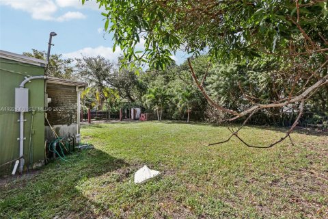 Villa ou maison à vendre à Miami Gardens, Floride: 2 chambres, 100.71 m2 № 1986087 - photo 20
