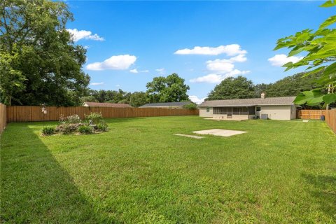 House in Ocala, Florida 3 bedrooms, 104.33 sq.m. № 2231341 - photo 12