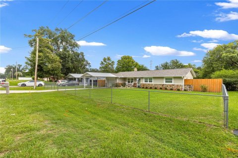 House in Ocala, Florida 3 bedrooms, 104.33 sq.m. № 2231341 - photo 8