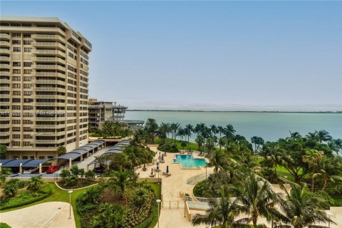 Кондоминиум с 2 спальнями в Майами, Флорида № 2034812