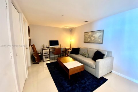 Copropriété à vendre à Miami, Floride: 2 chambres, 134.71 m2 № 1995821 - photo 18