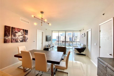 Copropriété à vendre à Miami, Floride: 2 chambres, 134.71 m2 № 1995821 - photo 2