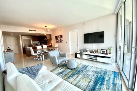 Copropriété à vendre à Miami, Floride: 2 chambres, 134.71 m2 № 1995821 - photo 28