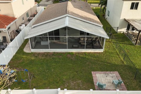 Casa en venta en Deerfield Beach, Florida, 3 dormitorios, 131.74 m2 № 1999063 - foto 25