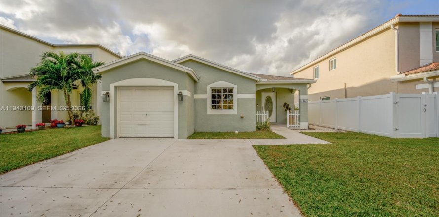 Casa en Deerfield Beach, Florida 3 dormitorios, 131.74 m2 № 1999063