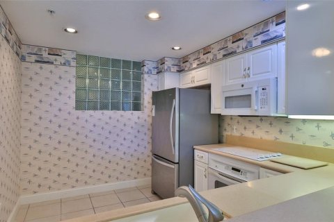 Condo in Ponce Inlet, Florida, 2 bedrooms  № 1747338 - photo 29