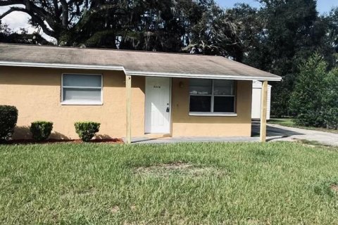Appartement à louer à Zephyrhills, Floride: 2 chambres, 65.22 m2 № 2416622 - photo 3