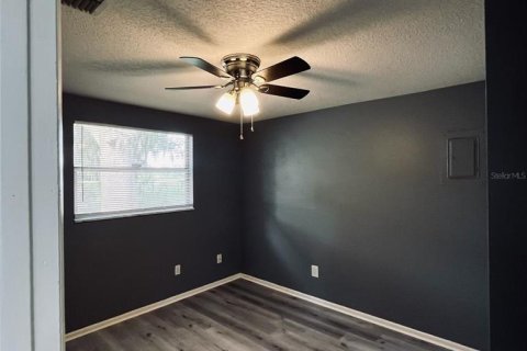 Appartement à louer à Zephyrhills, Floride: 2 chambres, 65.22 m2 № 2416622 - photo 27