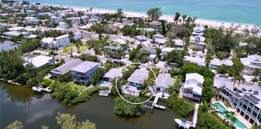 Casa en Anna Maria, Florida 2 dormitorios, 86.58 m2 № 1839884