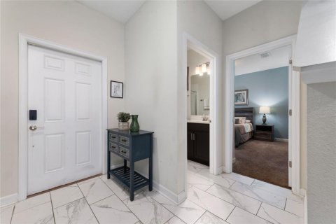 Touwnhouse à vendre à Davenport, Floride: 4 chambres, 176.7 m2 № 1424718 - photo 2