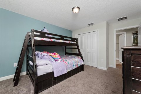 Townhouse in Davenport, Florida 4 bedrooms, 176.7 sq.m. № 1424718 - photo 16