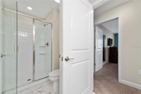 Townhouse in Davenport, Florida 4 bedrooms, 176.7 sq.m. № 1424718 - photo 21