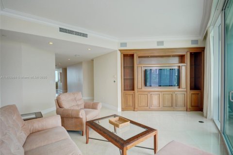 Снять в аренду кондоминиум в Авентура, Флорида 4 спальни, 477.61м2, № 2018721 - фото 23