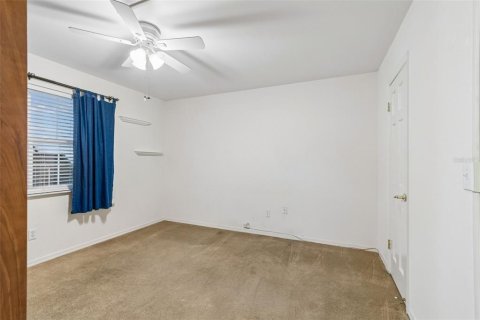 Condo in Tampa, Florida, 2 bedrooms  № 2266827 - photo 29