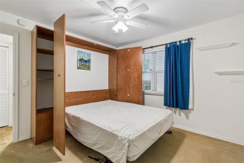 Condo in Tampa, Florida, 2 bedrooms  № 2266827 - photo 28