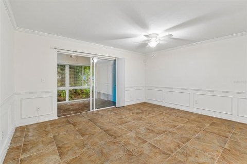 Condo in Tampa, Florida, 2 bedrooms  № 2266827 - photo 10