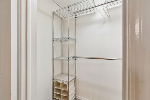 Condo in Tampa, Florida, 2 bedrooms  № 2266827 - photo 23
