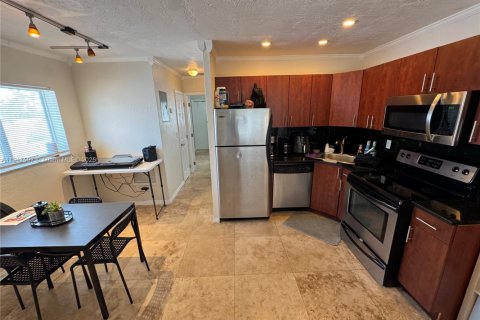 Apartamento en alquiler en Fort Lauderdale, Florida, 1 dormitorio, 47.47 m2 № 1972293 - foto 6