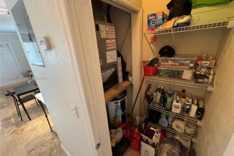 Apartamento en alquiler en Fort Lauderdale, Florida, 1 dormitorio, 47.47 m2 № 1972293 - foto 8