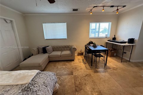 Apartamento en alquiler en Fort Lauderdale, Florida, 1 dormitorio, 47.47 m2 № 1972293 - foto 5