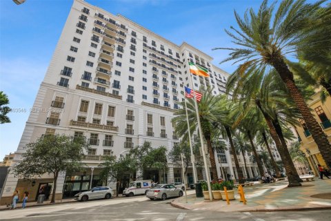 Condo in Coral Gables, Florida, 1 bedroom  № 2069224 - photo 23